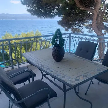 Obad Apartment